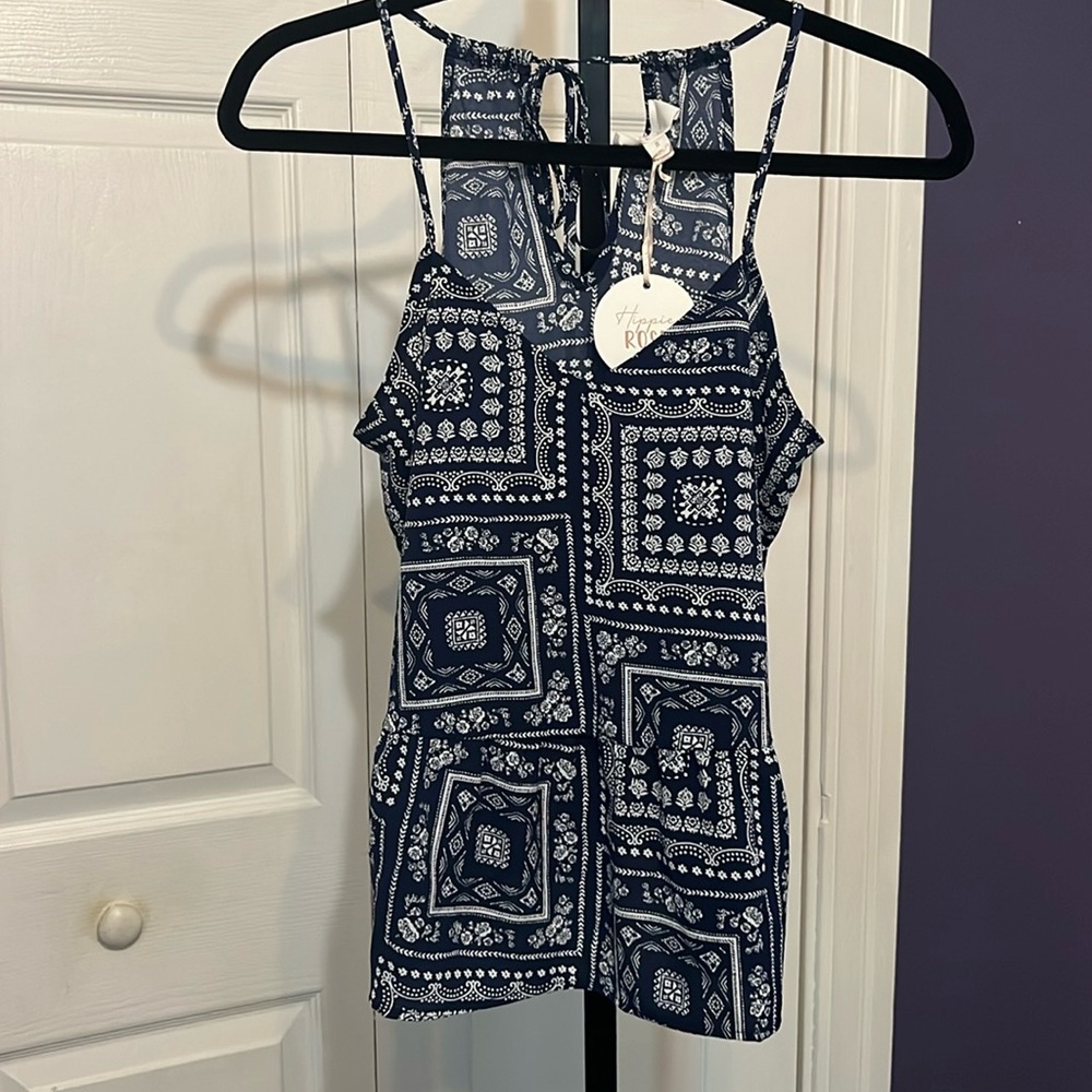 WOMEN’S SZ SMALL TOP HIPPIE ROSE NWT #311